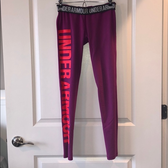 Under Armour Pants - Under Armour Small